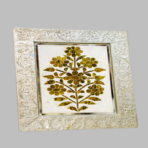 Decorative Especial Golden Flowe Wall Pannel - Detail View
