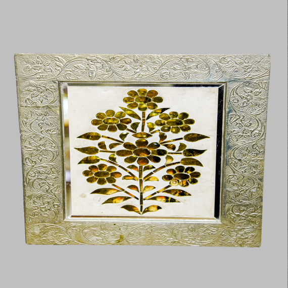 Decorative Especial Golden Flowe Wall Pannel - Detail View