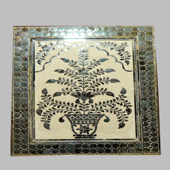 Decorative Flower Wall Pannel - Detail View